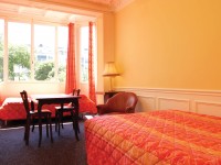 Paris_Acc_Residence du Palais_Bedroom_01